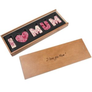 Belgian Brands Chocolate Letters Ruby I Love Mum Chocolissimo > Chocoladevormen Chocolissimo