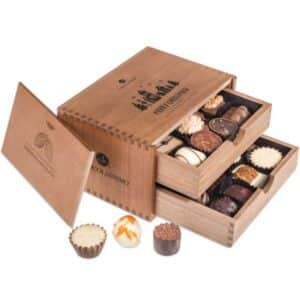 Belgium Brands - Handmade Pralines - Merry Chocolaterie Christmas Chocolissimo